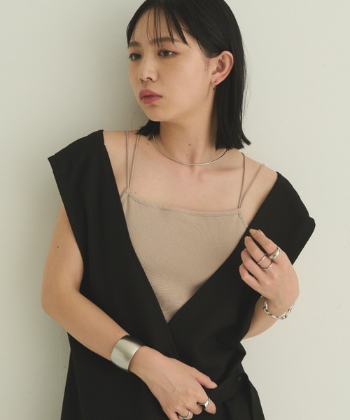 Aunt Marie's（アントマリーズ）の「カップ付きバッククロスキャミソール（キャミソール・レディース・ベージュ/ホワイト/ブラック/チャコールグレー・FREE）」の16枚目の写真