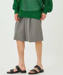 HARD GABARDINE SHORT PANTS