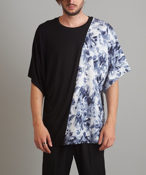 NO ID.(ノーアイディ)の「【NO ID.】Abstract Switch Loose T-Shirt / アブストラクト 切替 ルーズ Tシャツ(Tシャツ/カットソー・メンズ・ブラック/グリーン/ブルー・ONE SIZE)」の6枚目の写真