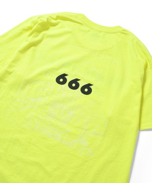 TEAM SATAN(チームサタン)の「TEAM SATAN SKATEBOARDING チームサタン スケートボーディング - TEAM SATAN Mr.666 TEE SAFETY GREEN 半袖 Tシャツ TS003-1-SG(Tシャツ/カットソー・メンズ・レッド/パープル/オレンジ・M)」の4枚目の写真