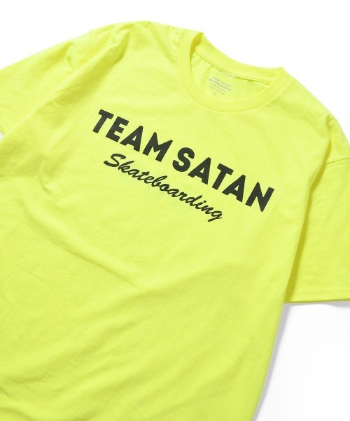 TEAM SATAN(チームサタン)の「TEAM SATAN SKATEBOARDING チームサタン スケートボーディング - TEAM SATAN Mr.666 TEE SAFETY GREEN 半袖 Tシャツ TS003-1-SG(Tシャツ/カットソー・メンズ・レッド/パープル/オレンジ・M)」の5枚目の写真