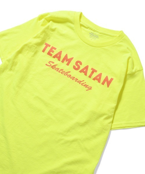 TEAM SATAN(チームサタン)の「TEAM SATAN SKATEBOARDING チームサタン スケートボーディング - TEAM SATAN Mr.666 TEE SAFETY GREEN 半袖 Tシャツ TS003-1-SG(Tシャツ/カットソー・メンズ・レッド/パープル/オレンジ・M)」の11枚目の写真