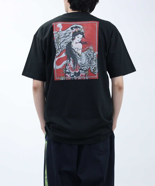 Right-on(ライトオン)の「WIHNEPUTAT(Tシャツ/カットソー・レディース・ホワイト/ブラック・M/L)」の4枚目の写真
