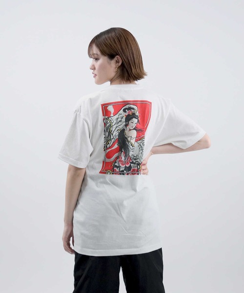 Right-on(ライトオン)の「WIHNEPUTAT(Tシャツ/カットソー・レディース・ホワイト/ブラック・M/L)」の12枚目の写真