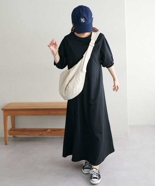 DISCOAT(ディスコート)の「【WEB限定】ラグラン袖ボリュームワンピース(ワンピース・レディース・ホワイト/グレイッシュベージュ/アイボリー/ブラック・MEDIUM)」の21枚目の写真