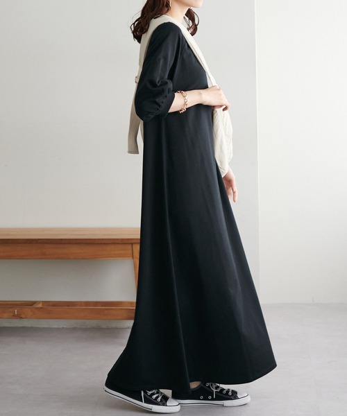 DISCOAT(ディスコート)の「【WEB限定】ラグラン袖ボリュームワンピース(ワンピース・レディース・ホワイト/グレイッシュベージュ/アイボリー/ブラック・MEDIUM)」の22枚目の写真