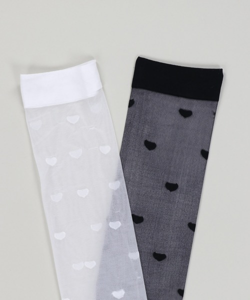 SPINNS（スピンズ）の「ハートデザイン ナイロンハイソックス（ソックス/靴下・レディース・ホワイト/ブラック・ONESIZE）」の13枚目の写真