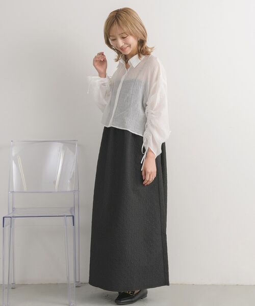 RETRO GIRL(レトロガール)の「袖シャーリングシアーSH(シャツ/ブラウス・レディース・ブルー/オフホワイト/グリーン/ピンク・FREE)」の7枚目の写真