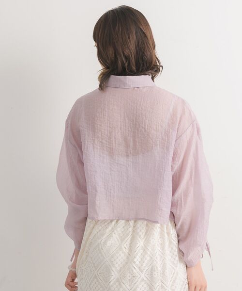 RETRO GIRL(レトロガール)の「袖シャーリングシアーSH(シャツ/ブラウス・レディース・ブルー/オフホワイト/グリーン/ピンク・FREE)」の20枚目の写真