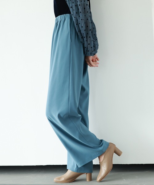 SAISON DE PAPILLON（セゾンドパピヨン）の「とろみ素材ウエスト総ゴムワイドパンツ（その他パンツ・レディース・ブルー/ブラック/グレー/グリーン/ベージュ・S/M/L）」の20枚目の写真