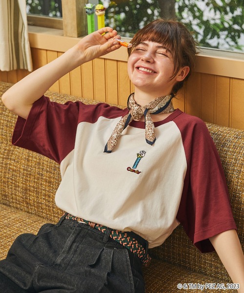 MONO-MART LADY'S（モノマートレディース）の「PEZ/ペッツ 別注  ワンポイント刺繍半袖ラグランTシャツ（Tシャツ/カットソー・レディース・ワイン/ネイビー/スミクロ・FREE）」の3枚目の写真