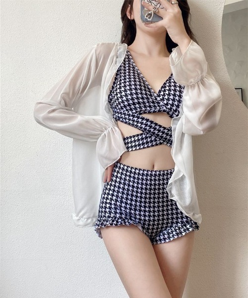 Ritzy（リッツィー）の「千鳥柄フロントクロスハイウエストビキニ 水着（水着・レディース・ブラック・FREE）」の7枚目の写真