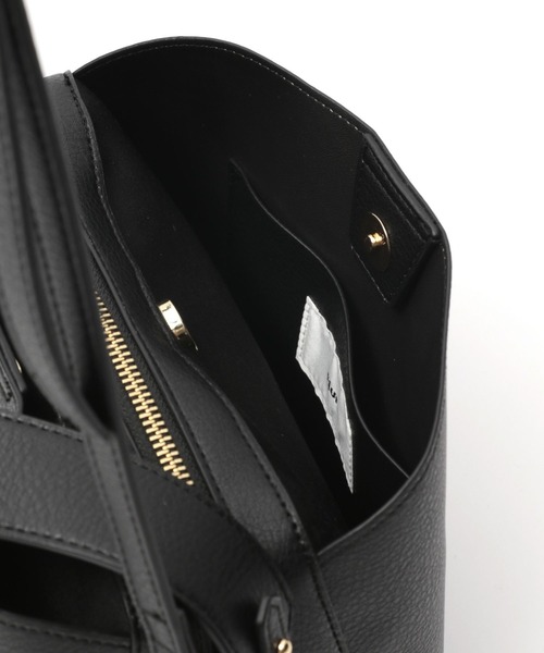 Elura（エルーラ）の「＜2023春ver＞リュクスエアリー2wayショルダー（ハンドバッグ・レディース・ブラック/ベージュ/イエロー・ONE SIZE）」の14枚目の写真