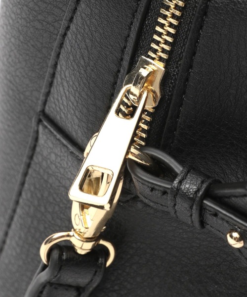 Elura（エルーラ）の「＜2023春ver＞リュクスエアリー2wayショルダー（ハンドバッグ・レディース・ブラック/ベージュ/イエロー・ONE SIZE）」の5枚目の写真