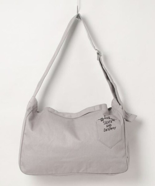THRASHER(スラッシャー)の「【THRASHER】Shoulder Bag(ST)(ショルダーバッグ・メンズ・ホワイト系その他/ブラック系その他/グレー系その他/ベージュ系その他/ブラック系その他2/ホワイト系その他2・FREE)」の6枚目の写真