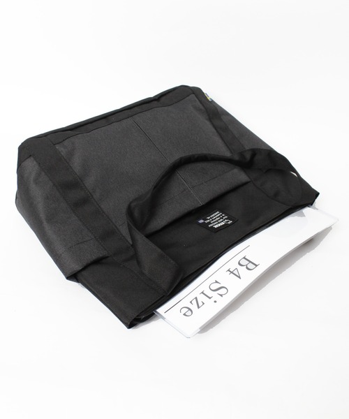 moz(モズ)の「【WEB限定】【おまけ付】moz(モズ) B4サイズ収納可 ポケット 沢山 で 大容量 サイズ 旅行 や お出かけ にも 大活躍 デイリー使いとしても◎(トートバッグ・レディース・ブラウン・ONE SIZE)」の15枚目の写真