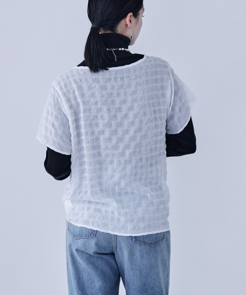 Fashion Letter(ファッションレター)の「サイドシャーリング 半袖ブラウス(Tシャツ/カットソー・レディース・ブラック/オフホワイト/グリーン/ブルー・M)」の11枚目の写真