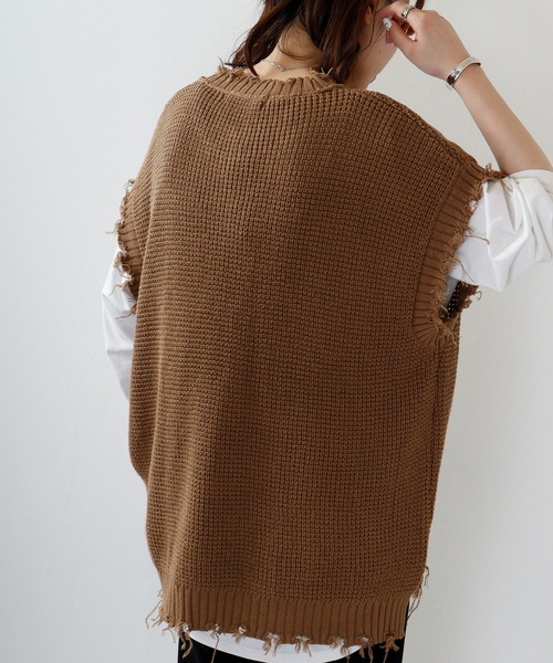 FUNALIVE(ファンアライブ)の「ダメージ加工ラーベン編みビッグシルエットベスト(ベスト・メンズ・ブラック/チャコールグレー/ブラウン/ホワイト・M/L)」の22枚目の写真