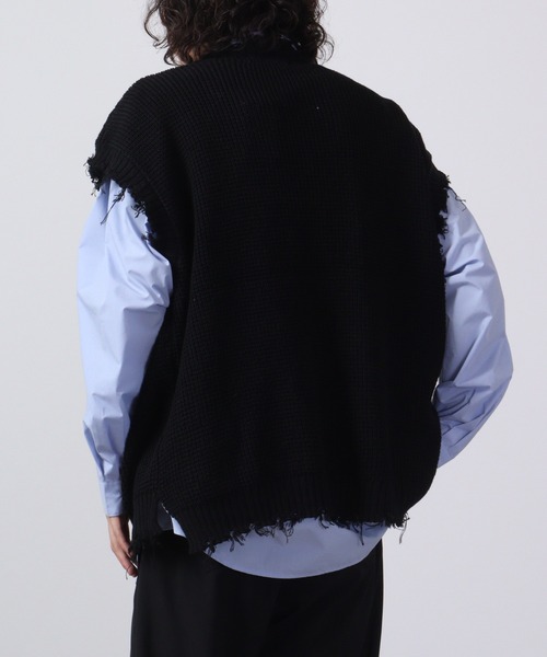 FUNALIVE(ファンアライブ)の「ダメージ加工ラーベン編みビッグシルエットベスト(ベスト・メンズ・ブラック/チャコールグレー/ブラウン/ホワイト・M/L)」の12枚目の写真