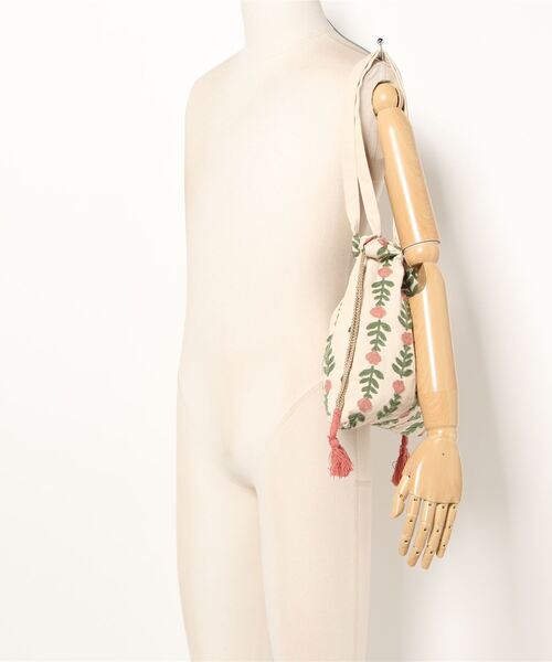 salle de bal(サルデバル)の「Craft india / クラフト インディア 巾着 ショルダー SHOULDER FRH(ショルダーバッグ・レディース・アイボリー/ブラック/ピンク/ライトグリーン・FREE)」の11枚目の写真