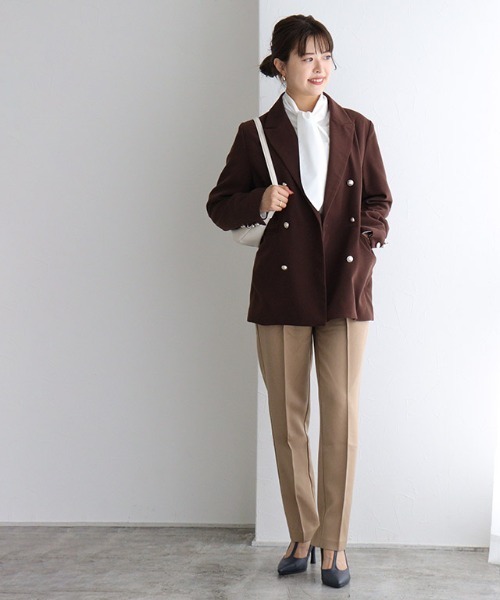 Pierrot(ピエロ)の「バックゴールドボタンデザインパンツ(その他パンツ・レディース・ブラック/ブルーグリーン/ベージュ・PM/M/L)」の13枚目の写真