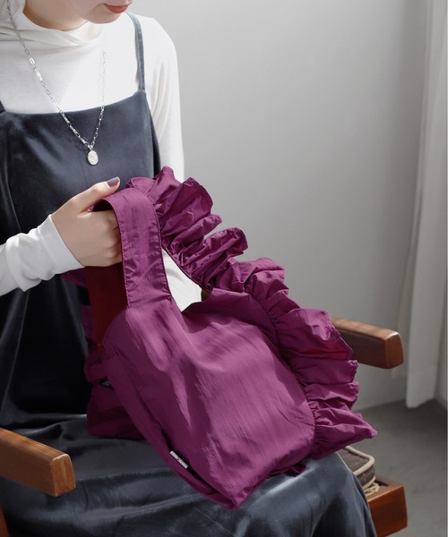 ANEMONE（アネモネ）の「フリルハンドルトートバッグ（トートバッグ・レディース・パープル/ネイビー/ブラック/ブルー/ベージュ/オレンジ/ライトグレー/グリーン/アイボリー・FREE）」の8枚目の写真