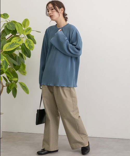 POU DOU DOU(プードゥドゥ)の「トリコットプリーツロンTee(Tシャツ/カットソー・レディース・オフホワイト/ブルー/ライトグリーン・3)」の16枚目の写真