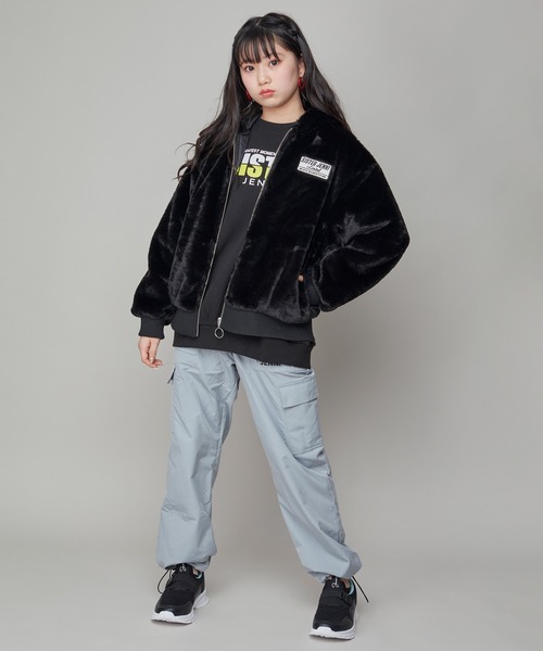 SISTER JENNI(SISTER JENNI)の「フェイクファータテロゴZIPパーカー(その他アウター・キッズ・ブラック/オフホワイト・130cm/140cm/160cm/150cm)」の3枚目の写真