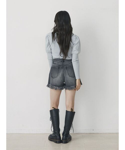 jouetie（ジュエティ）の「ダメージデニムショートパンツ（デニムパンツ・レディース・ブラック/ブルー・SMALL/MEDIUM）」の6枚目の写真