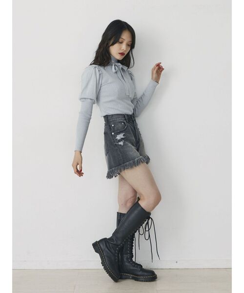 jouetie（ジュエティ）の「ダメージデニムショートパンツ（デニムパンツ・レディース・ブラック/ブルー・SMALL/MEDIUM）」の7枚目の写真