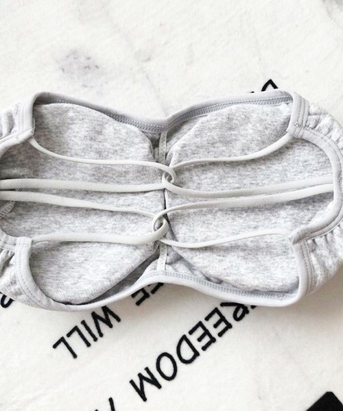 SHEPP（シープ）の「バッククロス チューブトップ/カップ付き ベアトップ（チューブトップ・レディース・ホワイト/ブラック/グレー・FREE）」の13枚目の写真