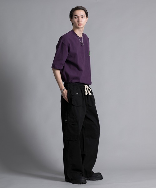 aimoha(アイモハ)の「【aimoha neo】WIDE CARGO POCKET PANTS(その他パンツ・メンズ・ホワイト/ブラック・XX-LARGE/XXX-LARGE/XXXX-LARGE/XXXXX-LARGE)」の4枚目の写真