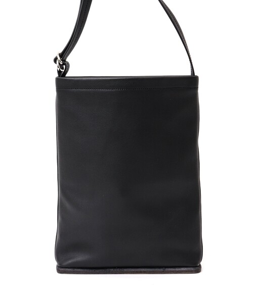 NOLLEY’S（ノーリーズ）の「【EARLE/アール】HUDSON 別注レザーミニショルダーバッグ ER4520（ショルダーバッグ・メンズ・ブラック/グレー・FREE）」の8枚目の写真