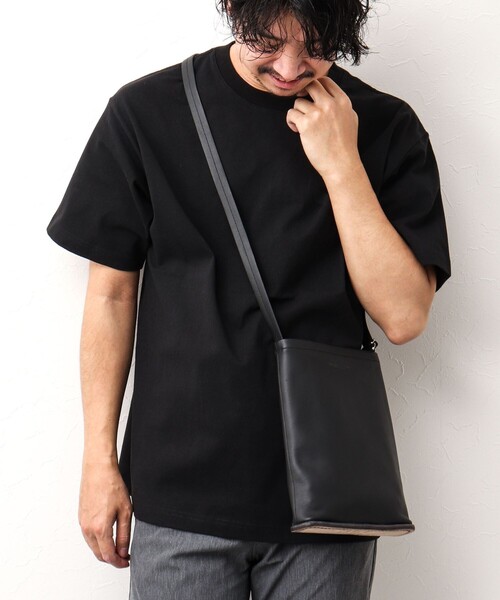 NOLLEY’S（ノーリーズ）の「【EARLE/アール】HUDSON 別注レザーミニショルダーバッグ ER4520（ショルダーバッグ・メンズ・ブラック/グレー・FREE）」の17枚目の写真