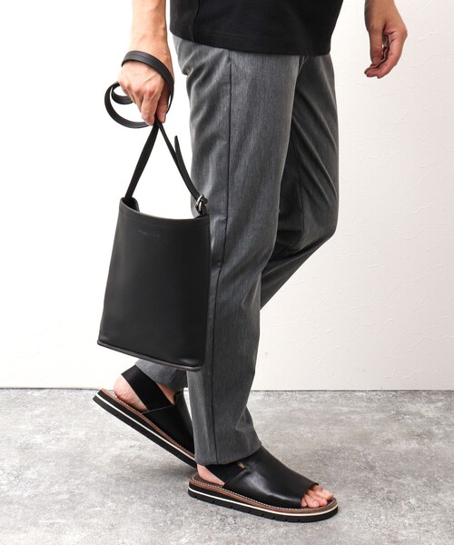 NOLLEY’S（ノーリーズ）の「【EARLE/アール】HUDSON 別注レザーミニショルダーバッグ ER4520（ショルダーバッグ・メンズ・ブラック/グレー・FREE）」の20枚目の写真