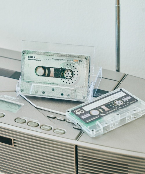 Opt!(オプト)の「〈Opt!/オプト〉Cassette Speaker/カセットスピーカー(スピーカー・レディース・ブラック/アイボリー/クリアブラック/オレンジ/イエロー/シルバー/クリア/ゴールド/グリーン・ONE SIZE)」の1枚目の写真