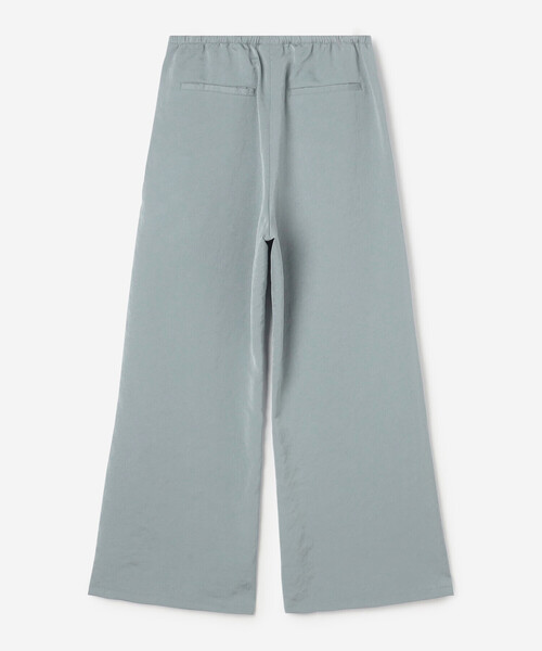 Bshop(ビショップ)の「BRACCAE | サテン ワイドパンツ WOMEN(その他パンツ・レディース・イエロー系その他/サックスブルー/ベージュ/ダークネイビー・1)」の6枚目の写真