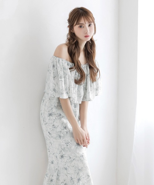 Julia Boutique(ジュリアブティック)の「柄&無地フリルオフショルマーメイドワンピース/24055(ワンピース・レディース・ホワイト/ホワイト系/ブラック・ONE)」の14枚目の写真