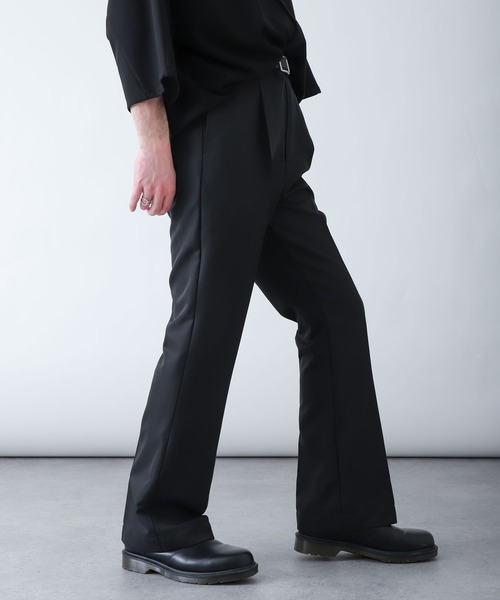 ZIP FIVE（ジップファイブ）の「【ZIP FIVE】センタープレス ドレープ ポリトロ テーパード フレアパンツ / フレア スラックス（スラックス・メンズ・ブラック/グレイッシュベージュ/オリーブ/オフホワイト/ネイビー/チャコール/ベージュ/インディゴブルー・MEDIUM/LARGE/X-LARGE）」の3枚目の写真