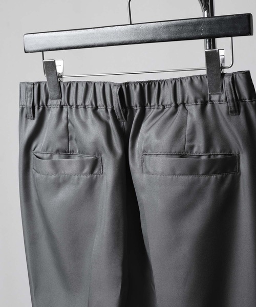 ZIP FIVE（ジップファイブ）の「【ZIP FIVE】センタープレス ドレープ ポリトロ テーパード フレアパンツ / フレア スラックス（スラックス・メンズ・ブラック/グレイッシュベージュ/オリーブ/オフホワイト/ネイビー/チャコール/ベージュ/インディゴブルー・MEDIUM/LARGE/X-LARGE）」の11枚目の写真