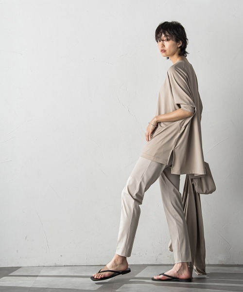 MAYSON GREY（メイソングレイ）の「ラッシュガードドルマンワイドプルオーバー≪洗濯機で洗える≫（Tシャツ/カットソー・レディース・ベージュ/ブラック/カーキ・M）」の7枚目の写真