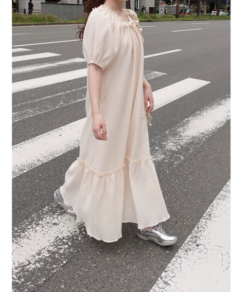 JUMELLE(ジュメロ)の「ballet sneaker(スニーカー・レディース・シルバー・SMALL/MEDIUM/LARGE)」の14枚目の写真