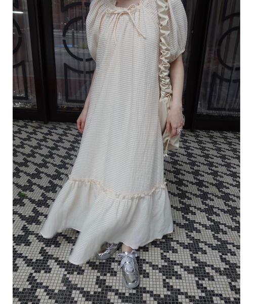 JUMELLE(ジュメロ)の「ballet sneaker(スニーカー・レディース・シルバー・SMALL/MEDIUM/LARGE)」の15枚目の写真