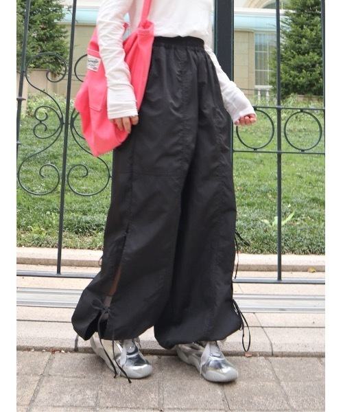 JUMELLE(ジュメロ)の「ballet sneaker(スニーカー・レディース・シルバー・SMALL/MEDIUM/LARGE)」の10枚目の写真