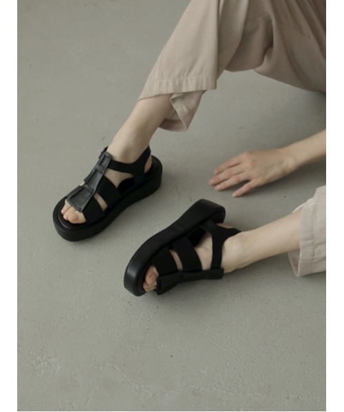 AMAIL（アマイル）の「Black tea platform sandal（サンダル