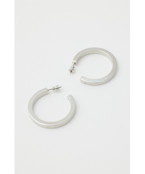 SLY（スライ）の「SQUARE HOOP P/EARRING スクエア フープ ピアス（ピアス（両耳用）・レディース・ゴールド/シルバー・FREE）」の4枚目の写真