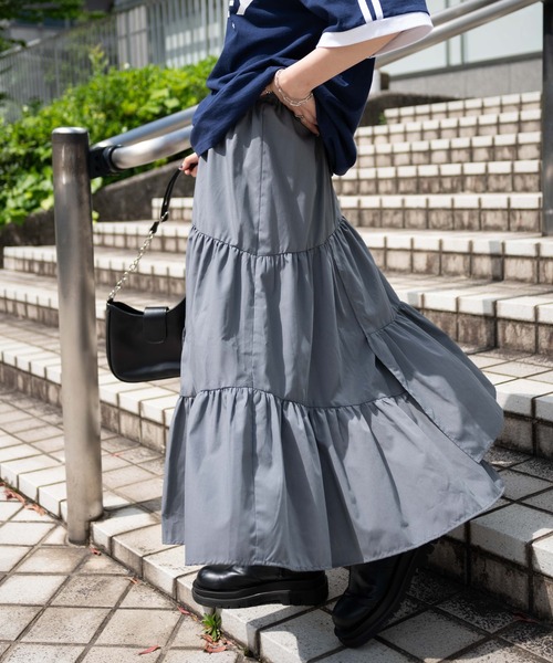 WEGO（ウィゴー）の「WEGO/ランダムフリルロングスカート（スカート・レディース・ブラック/グレー・FREE）」の16枚目の写真