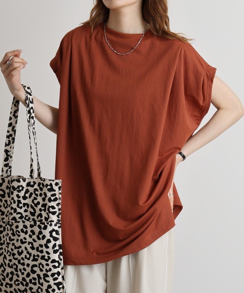 hunch(ハンチ)の「hunch ショルダータックプルオーバー(Tシャツ/カットソー・レディース・ブラック/ホワイト/テラコッタ・FREE)」の3枚目の写真