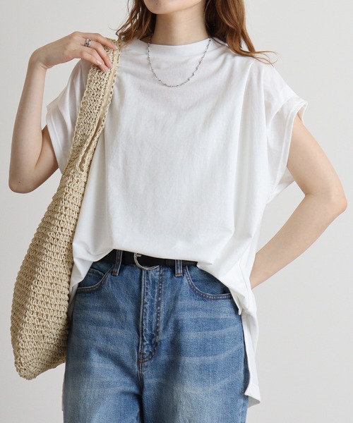 hunch(ハンチ)の「hunch ショルダータックプルオーバー(Tシャツ/カットソー・レディース・ブラック/ホワイト/テラコッタ・FREE)」の4枚目の写真