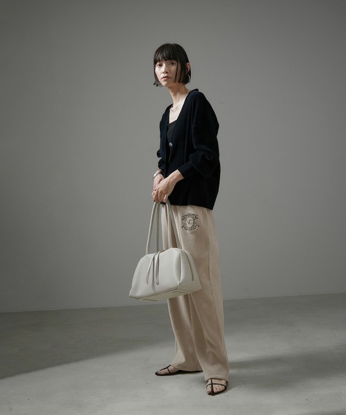 SALON adam et rope'（サロン アダム エ ロペ）の「エンブロイダリースウェットパンツ-CreamyCotton /クリーミーコットン-（その他パンツ・レディース・ブラック/ベージュ/オフホワイト・FREE）」の19枚目の写真